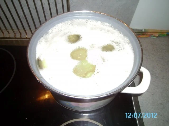 Rezept: Rehbraten in Rotweinsoße mit Kroketten Bild Nr. 4 Rehbraten in Rotweinsoße mit Kroketten - Rezept - Bild Nr. 4