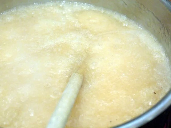 Samtige Marmelade aus Bergpfirsichen und Tonkabohne - Rezept - Bild Nr. 8