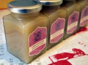 Rezept: Samtige Marmelade aus Bergpfirsichen und Tonkabohne Samtige Marmelade aus Bergpfirsichen und Tonkabohne - Rezept