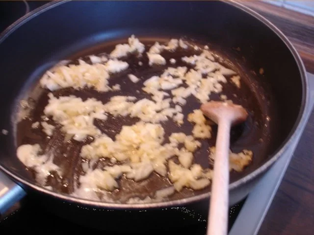 Nudeln mit Salbei-Gorgonzola-Sauce - Rezept - Bild Nr. 9