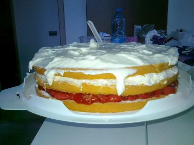 Rezept: Der Perfekte Erdbeerkuchen Bild Nr. 7 Der Perfekte Erdbeerkuchen - Rezept - Bild Nr. 7