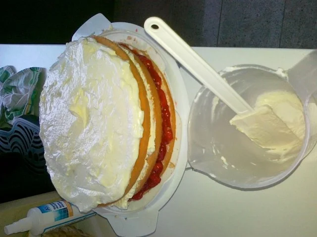 Rezept: Der Perfekte Erdbeerkuchen Bild Nr. 4 Der Perfekte Erdbeerkuchen - Rezept - Bild Nr. 4