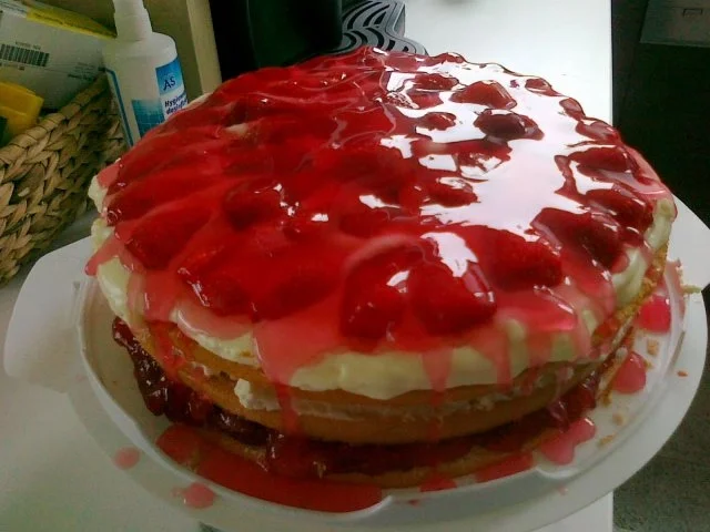 Rezept: Der Perfekte Erdbeerkuchen Bild Nr. 11 Der Perfekte Erdbeerkuchen - Rezept - Bild Nr. 11