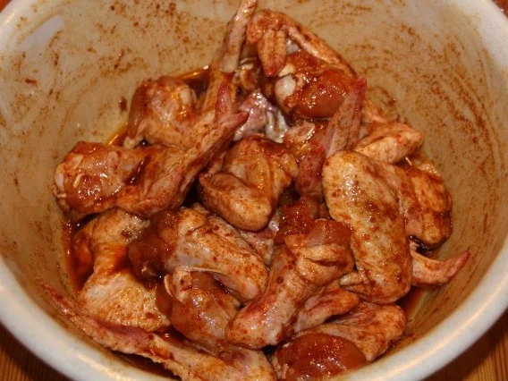 Rezept: Marinierte Hähnchenflügel / Geräuchert Bild Nr. 5 Marinierte Hähnchenflügel / Geräuchert - Rezept - Bild Nr. 5