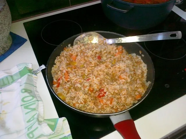 Rezept: Express-Reis-Pfanne mit Hack- und Gemüse Bild Nr. 4 Express-Reis-Pfanne mit Hack- und Gemüse - Rezept - Bild Nr. 4