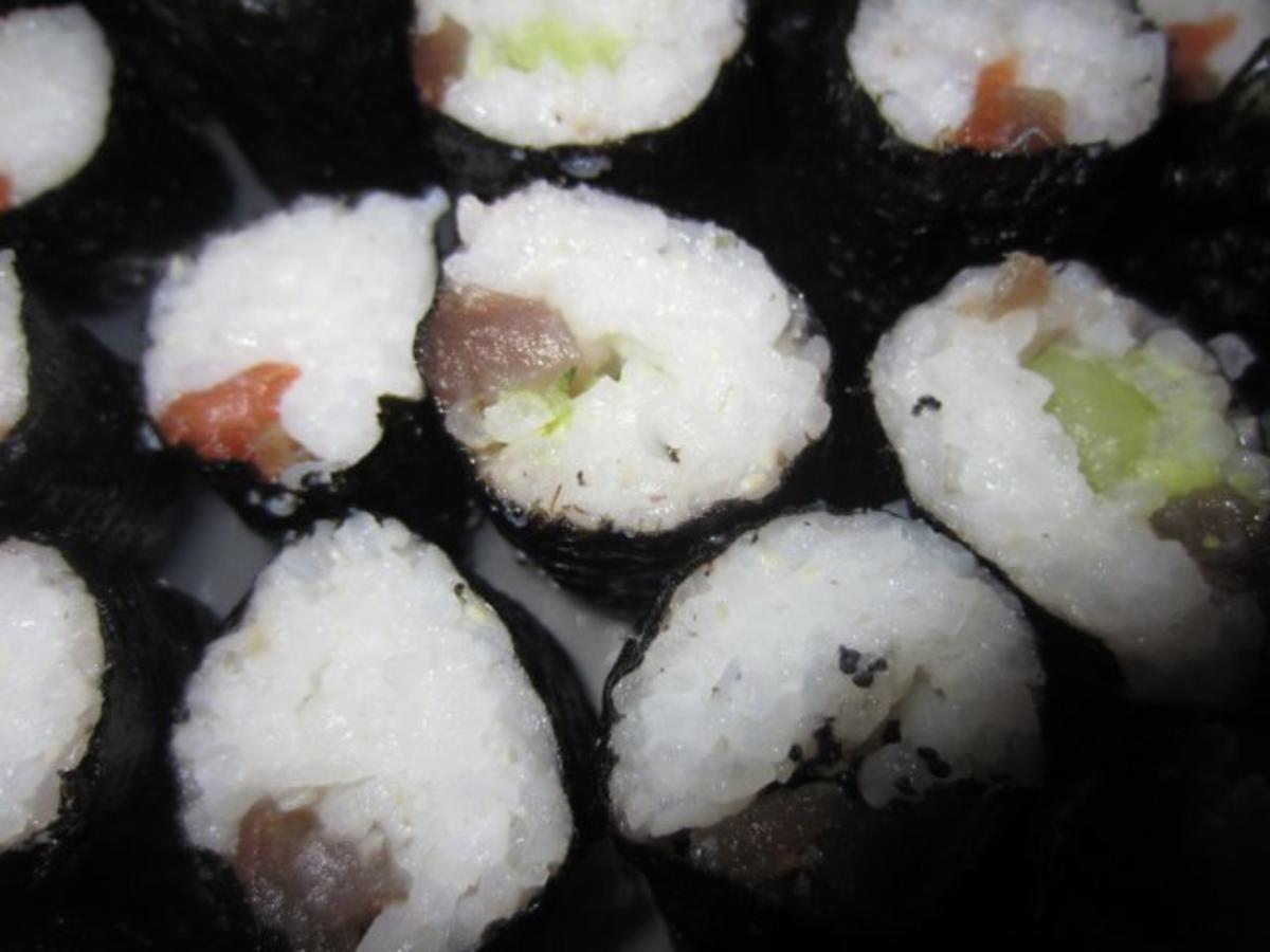 Sushi - Rezept - Bild Nr. 2
