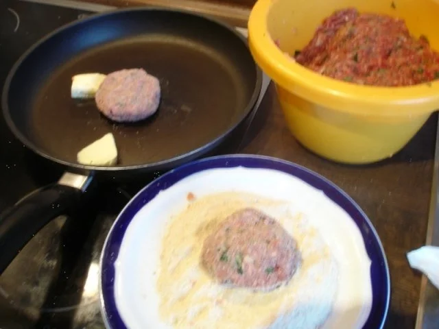 Oregano-Buletten - Rezept - Bild Nr. 8