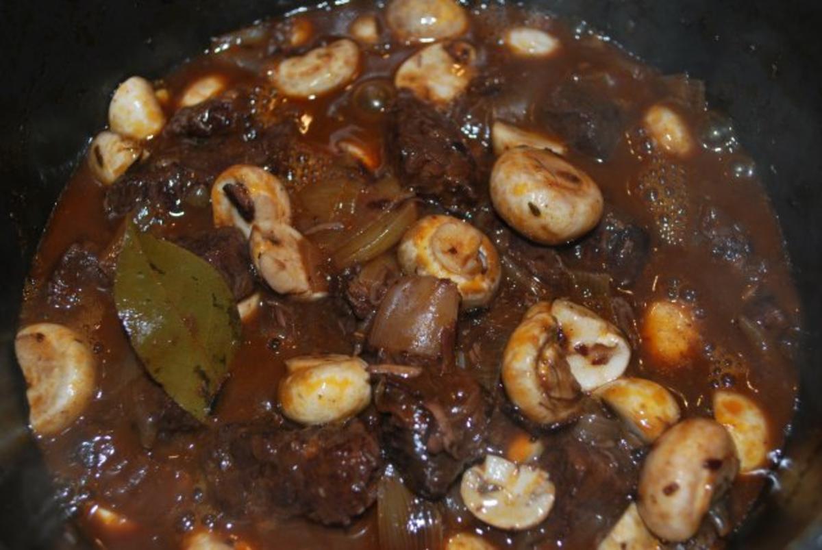 Boeuf bourguignon - Rezept mit Bild - kochbar.de