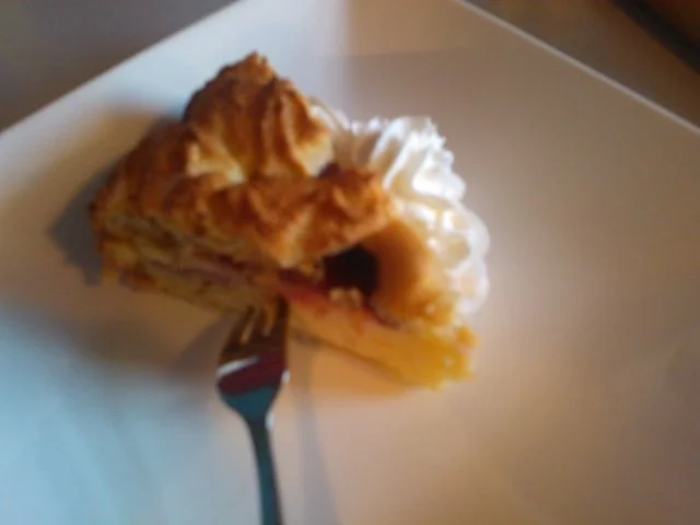 Pflaumenkuchen mit Makronen-Haeubchen!!! - Rezept - Bild Nr. 2