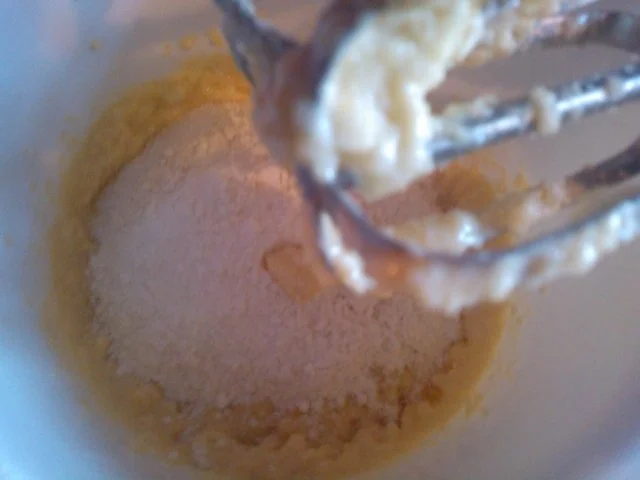 Pflaumenkuchen mit Makronen-Haeubchen!!! - Rezept - Bild Nr. 10