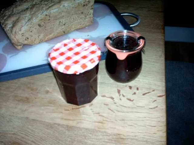 Kirsch-Zitrone-Ananas Marmelade - Rezept