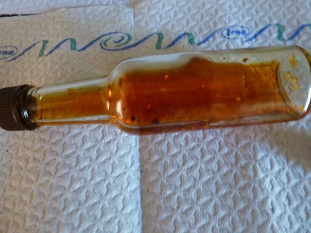 Flüssiges Hähnchengewürz leicht verschärft - Rezept - Bild Nr. 4