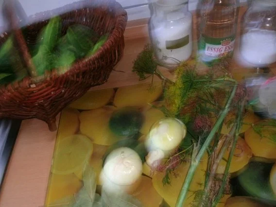 Rezept: Schnelle Gurke - Pfeffergurke Bild Nr. 3 Schnelle Gurke - Pfeffergurke - Rezept - Bild Nr. 3