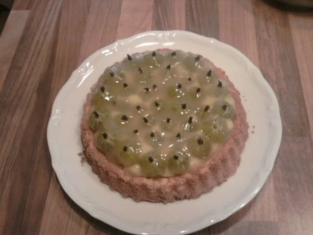 Rezept: Fixer Stiekelpeerkouk- Krüspeerkouk-Stachelbeerkuchen für Eilige Fixer Stiekelpeerkouk- Krüspeerkouk-Stachelbeerkuchen für Eilige - Rezept