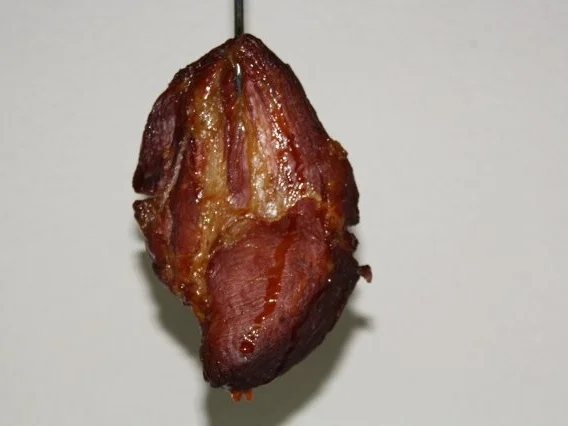 Rezept: Marinierter Schweinekamm Geräuchert Marinierter Schweinekamm Geräuchert - Rezept