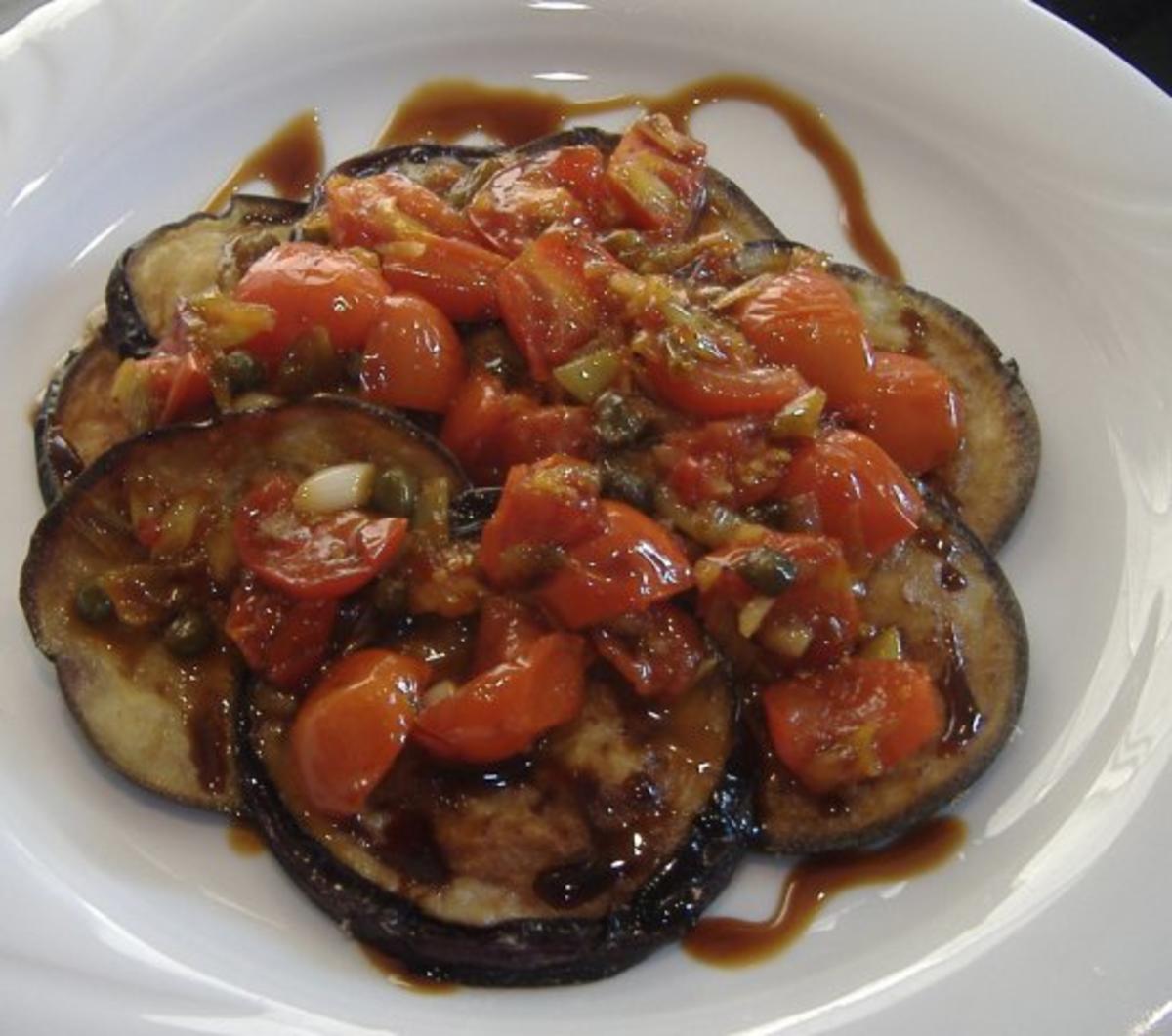 Lammkoteletts mit Salat von der Aubergine - Rezept - kochbar.de