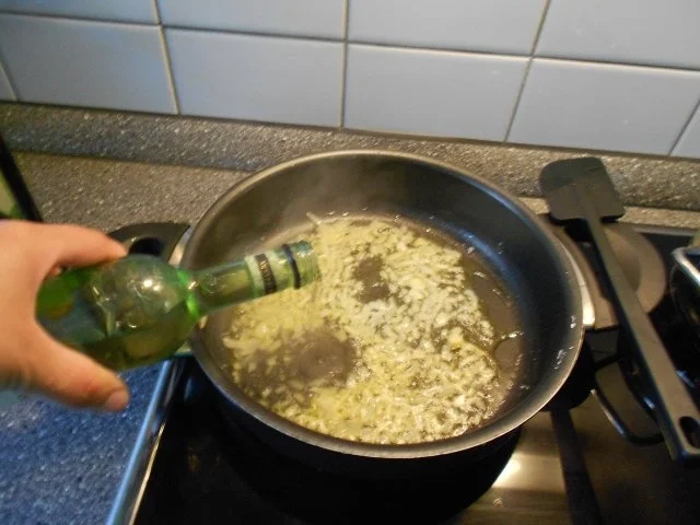 Wildlachs mit Penne in Bärlauchfrischkäse-Spinat-Soße - Rezept - Bild Nr. 6