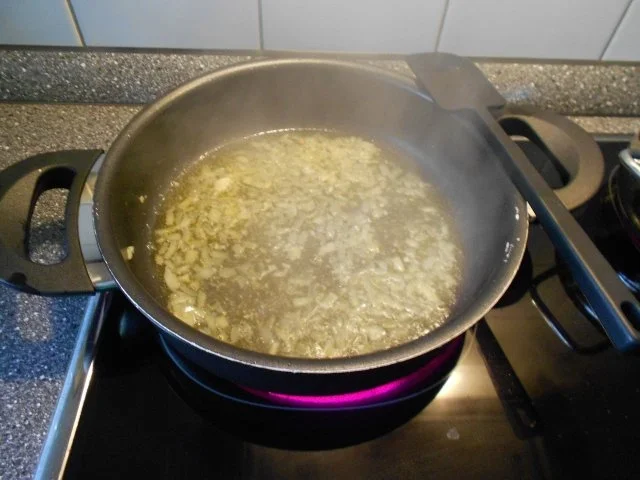 Wildlachs mit Penne in Bärlauchfrischkäse-Spinat-Soße - Rezept - Bild Nr. 7