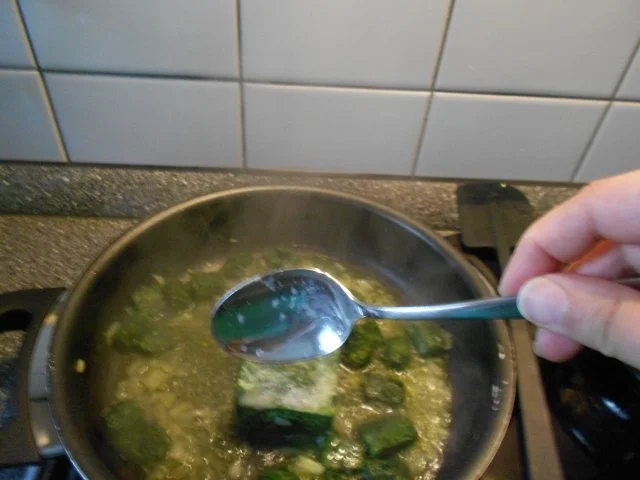 Wildlachs mit Penne in Bärlauchfrischkäse-Spinat-Soße - Rezept - Bild Nr. 10