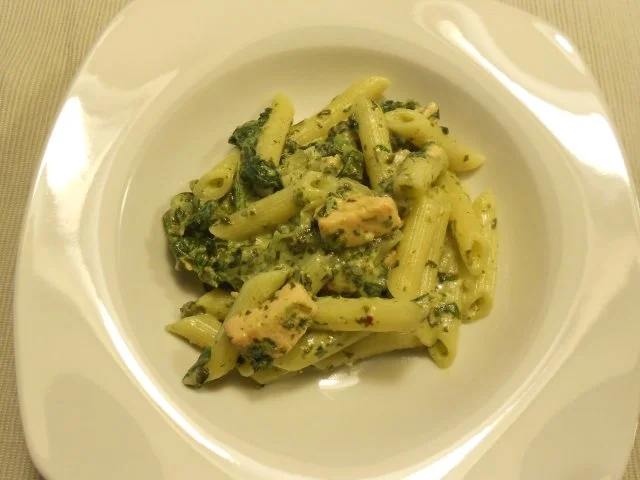 Wildlachs mit Penne in Bärlauchfrischkäse-Spinat-Soße - Rezept - Bild Nr. 20