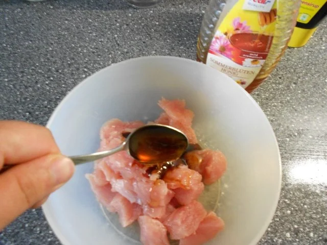 Super schnelle Asia-Pfanne mit Putenfleisch und Gemüse - Rezept - Bild Nr. 4