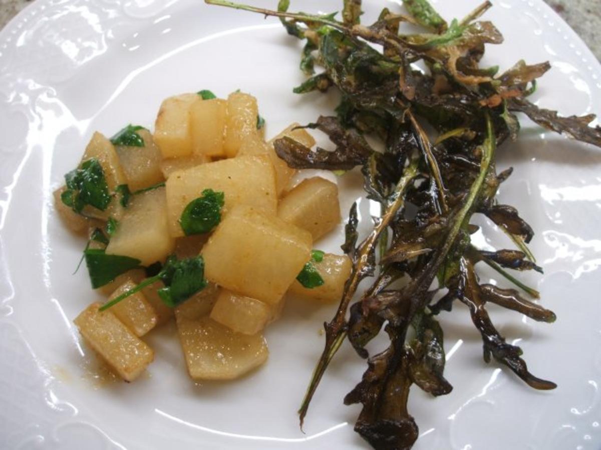 Bilder für Gemüse: Rettichgemüse mit frittiertem Rucola - Rezept