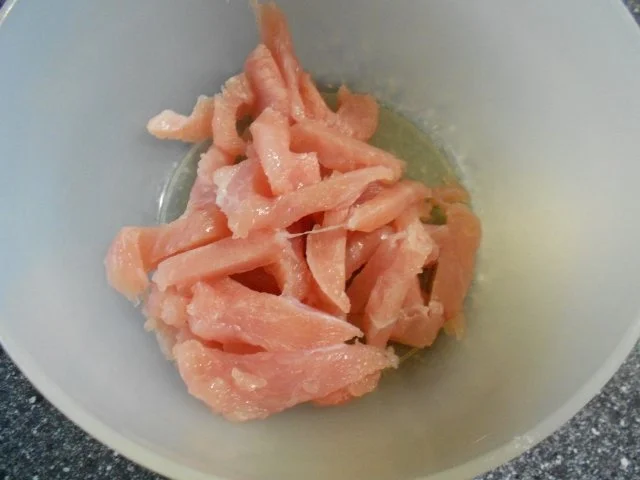 Rezept: Pad Thai Gai (warmer) thailändischer Nudelsalat mit Huhn Bild Nr. 2 Pad Thai Gai (warmer) thailändischer Nudelsalat mit Huhn - Rezept - Bild Nr. 2