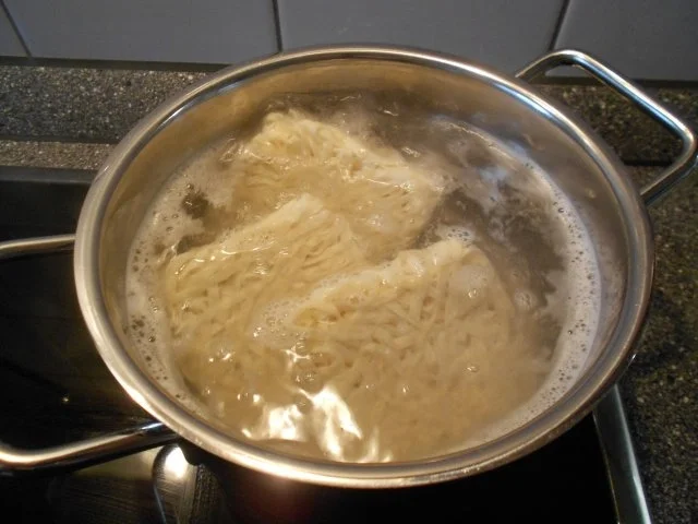 Rezept: Pad Thai Gai (warmer) thailändischer Nudelsalat mit Huhn Bild Nr. 6 Pad Thai Gai (warmer) thailändischer Nudelsalat mit Huhn - Rezept - Bild Nr. 6