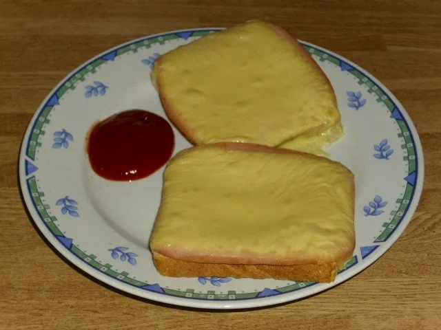 Leberkäse Toast - Rezept