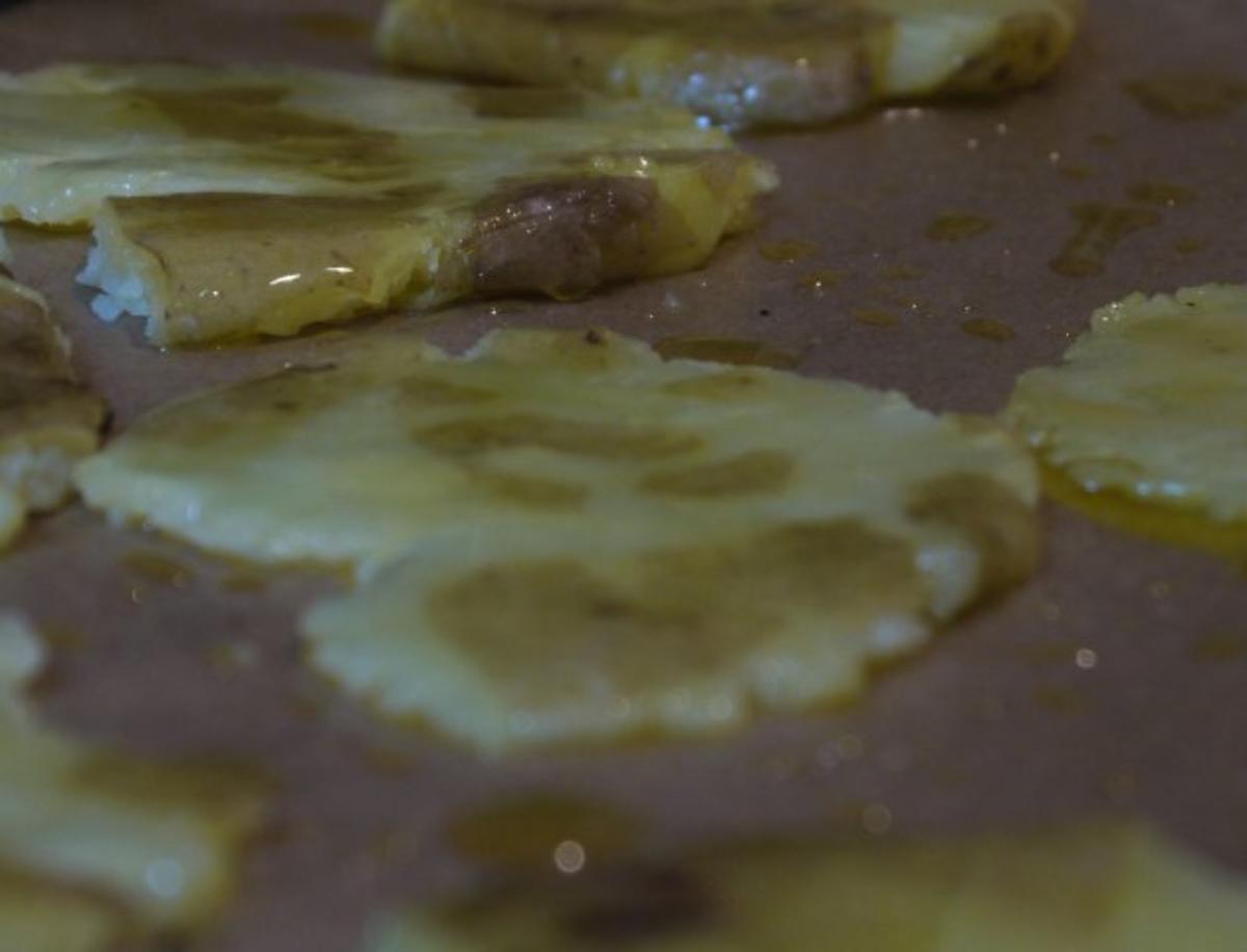 Honigglasierte Plattkartoffeln - Rezept - Bild Nr. 5