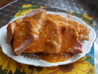 Rezept: POLNISCHER SCHINKENBRATEN mit ZWIEBELSAUCE POLNISCHER SCHINKENBRATEN mit ZWIEBELSAUCE - Rezept
