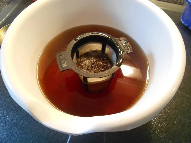 Rezept: Eistee-Zitrone klassisch Bild Nr. 2 Eistee-Zitrone klassisch - Rezept - Bild Nr. 2