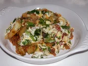 Sommerlicher Kartoffel-Zucchini-Schichtauflauf mit Kräuterhaube - Rezept