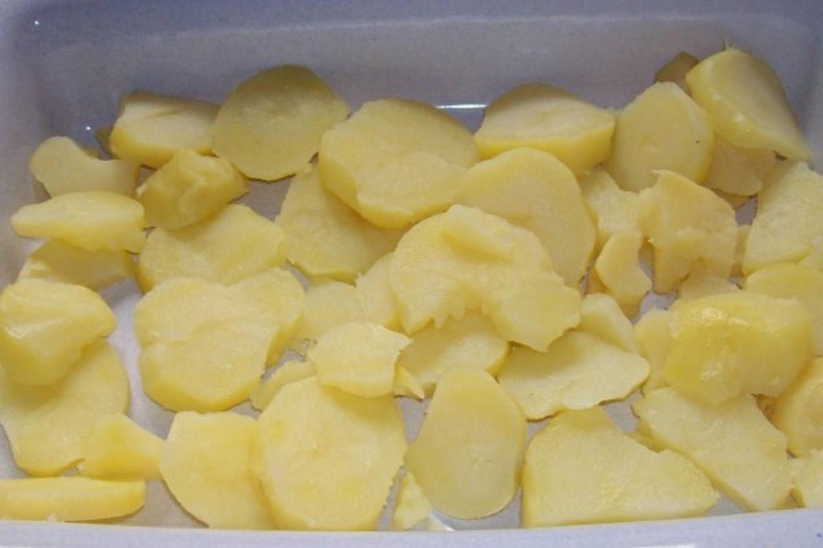 Sommerlicher Kartoffel-Zucchini-Schichtauflauf mit Kräuterhaube - Rezept - Bild Nr. 7