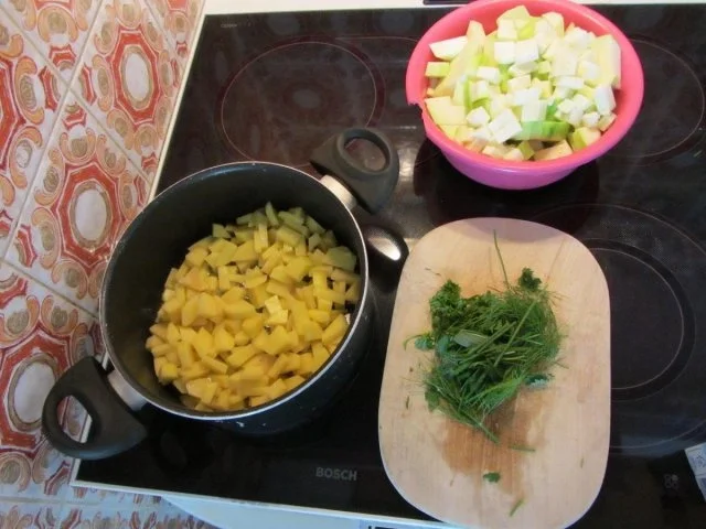 Zucchini Creme Suppe frisch aus dem Garten... - Rezept - Bild Nr. 7