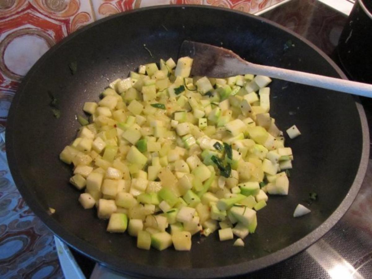 Mein Zucchini Gemüse - Rezept - Bild Nr. 7