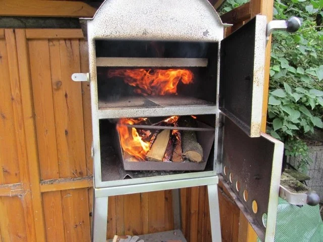 Rezept: Flammkuchen selbst gemacht.--Im eigenen Pizza -ofen... Bild Nr. 6 Flammkuchen selbst gemacht.--Im eigenen Pizza -ofen... - Rezept - Bild Nr. 6