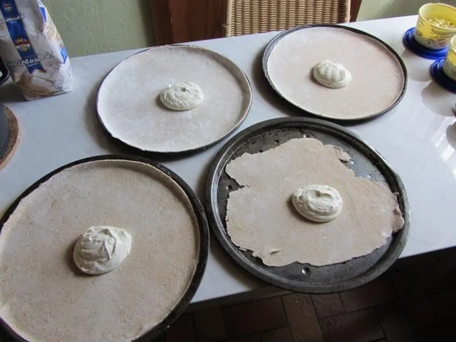 Rezept: Flammkuchen selbst gemacht.--Im eigenen Pizza -ofen... Bild Nr. 23 Flammkuchen selbst gemacht.--Im eigenen Pizza -ofen... - Rezept - Bild Nr. 23