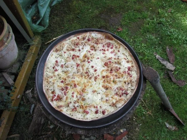 Rezept: Flammkuchen selbst gemacht.--Im eigenen Pizza -ofen... Bild Nr. 38 Flammkuchen selbst gemacht.--Im eigenen Pizza -ofen... - Rezept - Bild Nr. 38