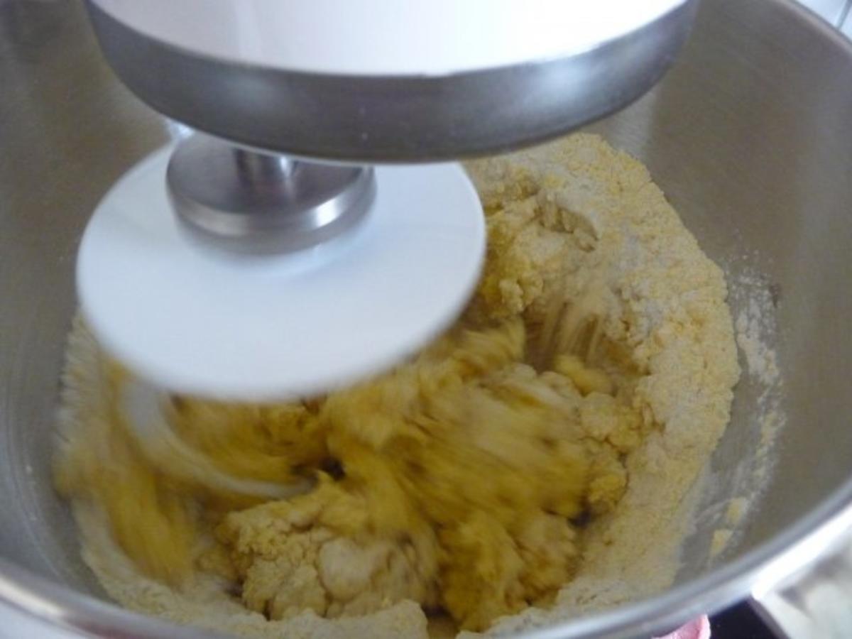 Brot & Brötchen : Kartoffel / Maisbrot - Rezept - Bild Nr. 10