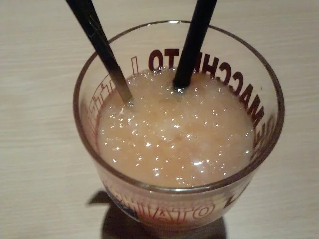 Cocktail: Yellow Russian  Submarine - Rezept - Bild Nr. 3