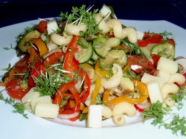 Nudelsalat *Sommerlaune* - Rezept - Bild Nr. 9