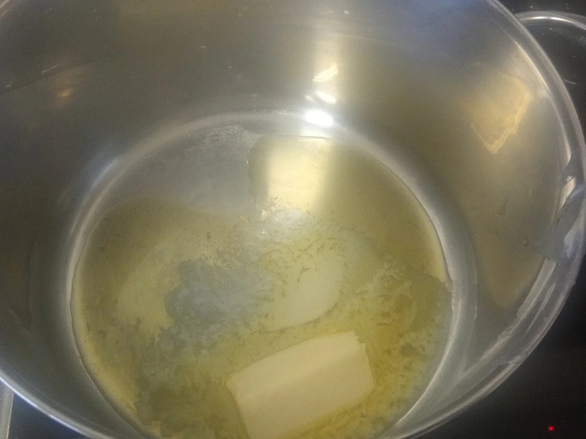 Rezept: Hühnerfrikasse Bild Nr. 7 Hühnerfrikasse - Rezept - Bild Nr. 7