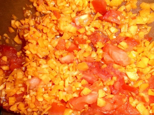 Gemüsefleischbällchen in "Tomarotten"-sauße - Rezept - Bild Nr. 5