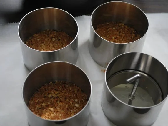 Rezept: Cantuccini-Käse-Törtchen Bild Nr. 3 Cantuccini-Käse-Törtchen - Rezept - Bild Nr. 3