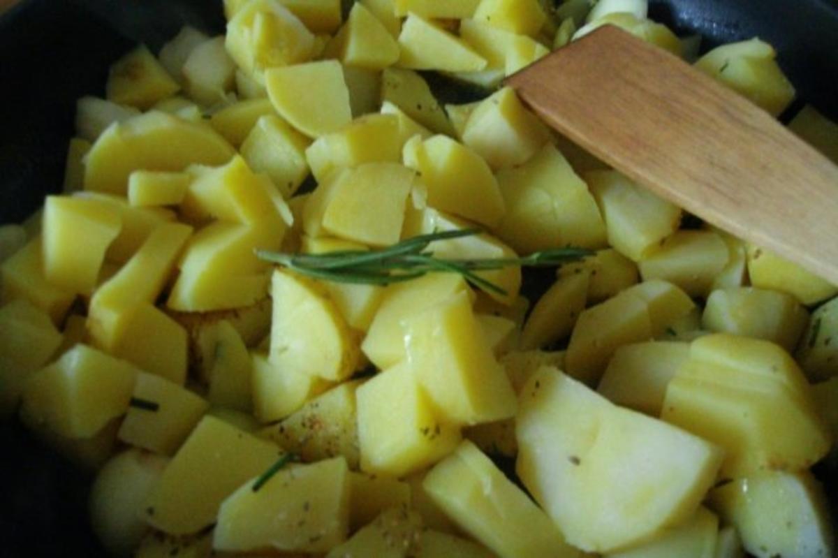 Bratkartoffel - Gurken - Leberkäsepfanne - Rezept - Bild Nr. 5