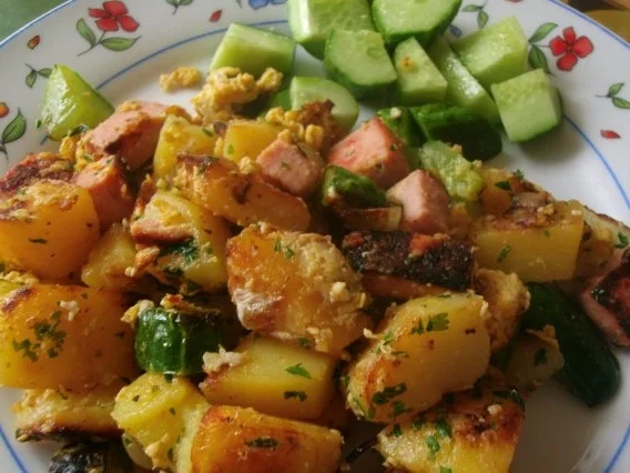 Bratkartoffel - Gurken - Leberkäsepfanne - Rezept