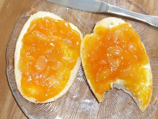 Rezept: Aprikosen - Mandel - Marmelade Bild Nr. 2 Aprikosen - Mandel - Marmelade - Rezept - Bild Nr. 2