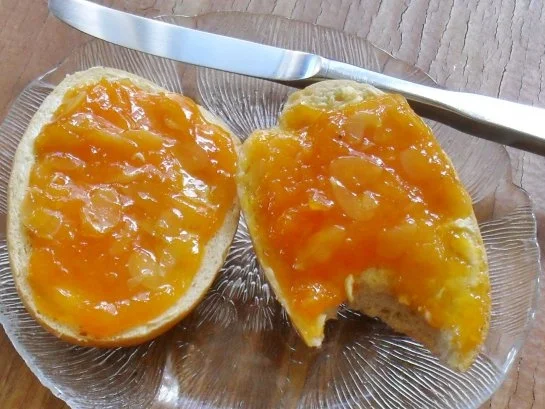 Rezept: Aprikosen - Mandel - Marmelade Bild Nr. 4 Aprikosen - Mandel - Marmelade - Rezept - Bild Nr. 4