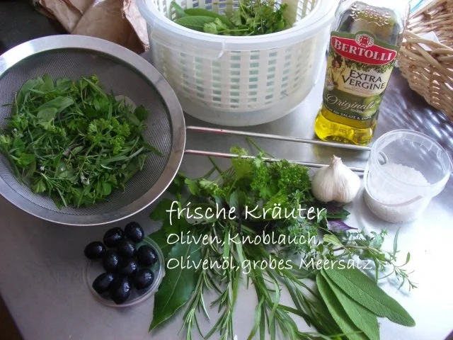Rezept: Knoblauch - Kräuter - Paste Bild Nr. 2 Knoblauch - Kräuter - Paste - Rezept - Bild Nr. 2